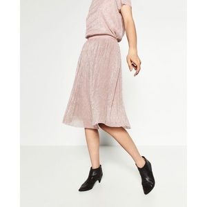 NWT Zara Pink Midi Skirt with Metallic Thread